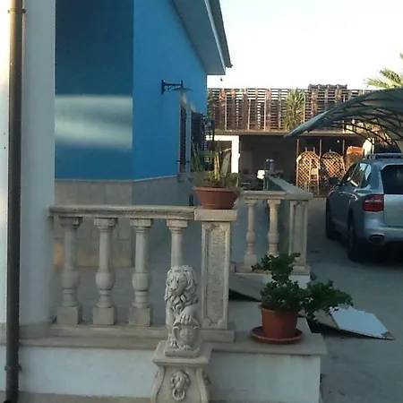 Villa Azzurra *